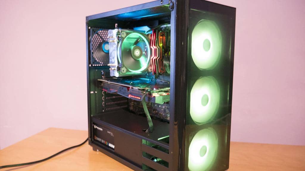 Thermaltake V200 RGB Tempered Glass Case Review