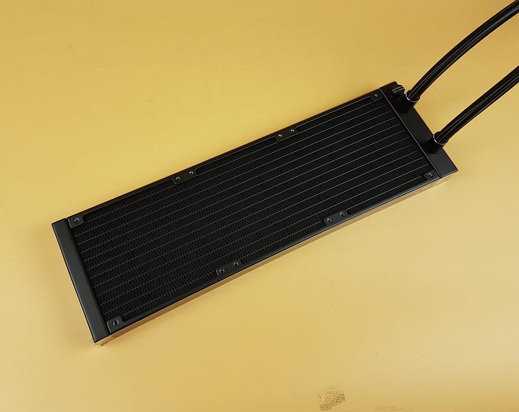 EK Nucleus AIO CR360 Dark Radiator