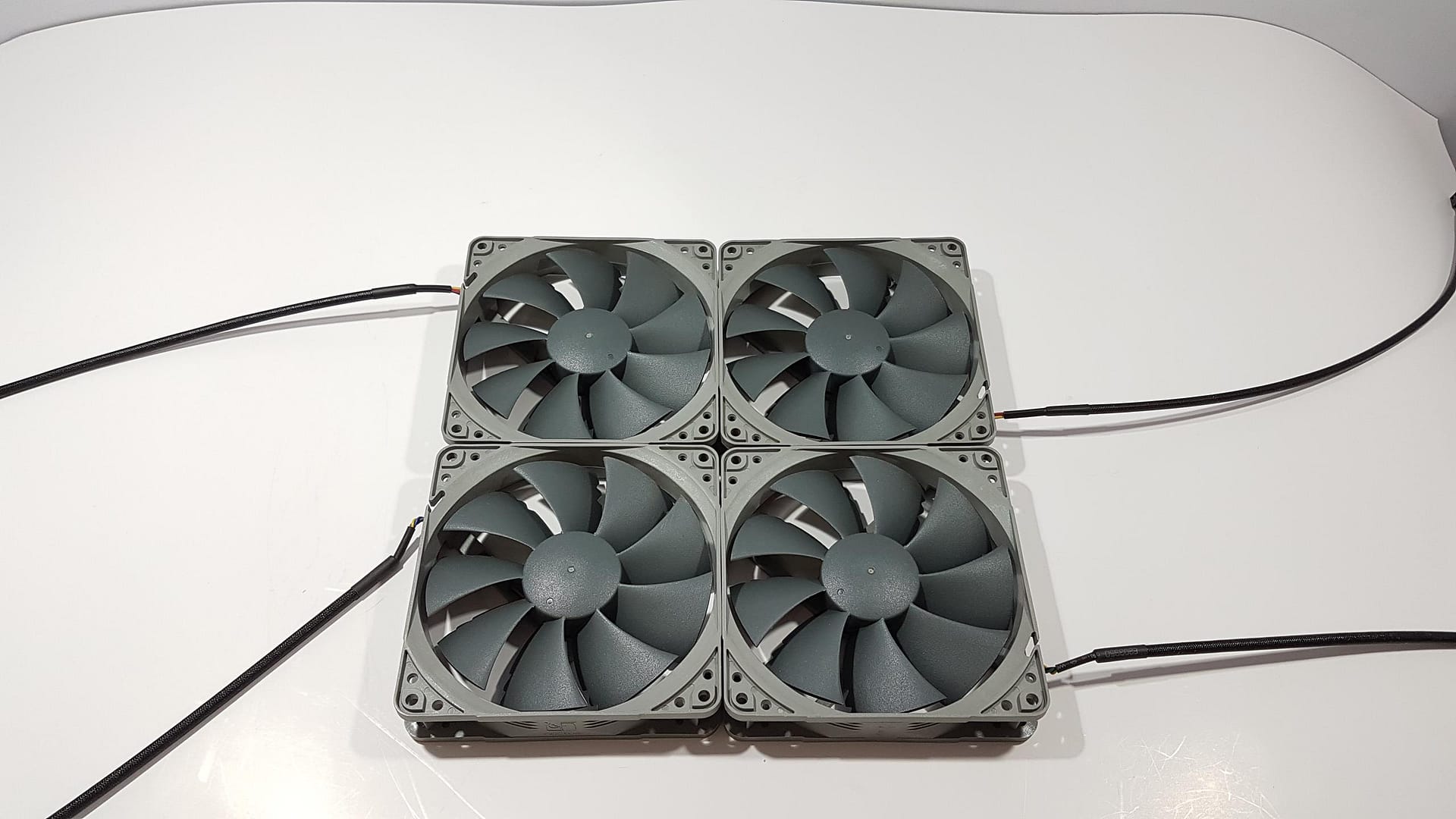 Noctua NA-P12 redux-1700 PWM, 1300 PWM, 1300, 900 Fans Review