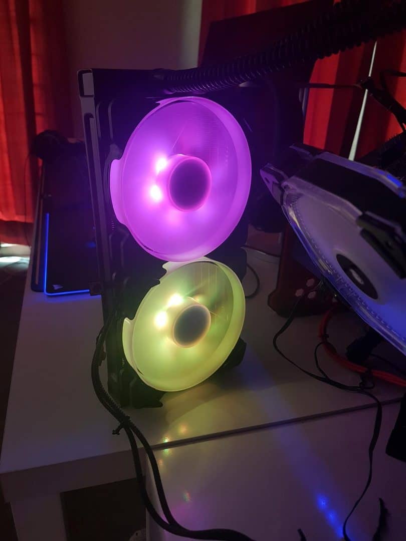 Reeven Kiran RGB Fan Review